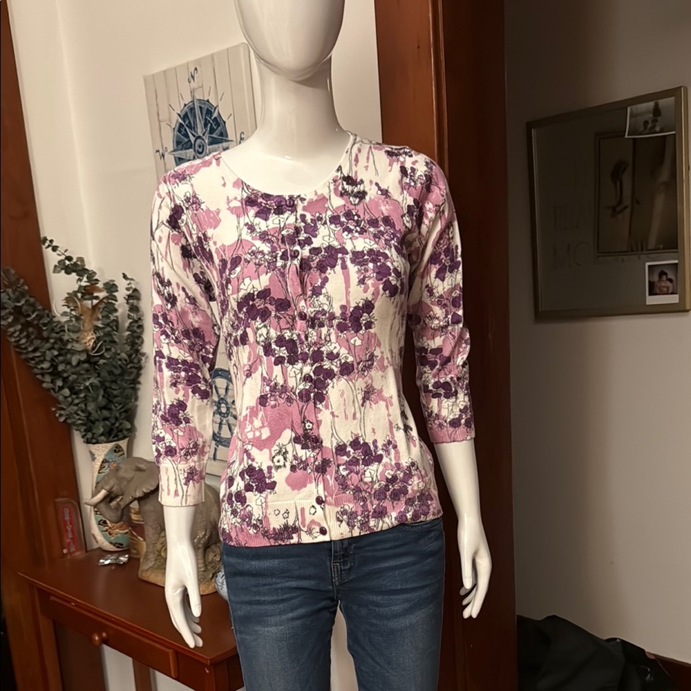 NWT northern reflections size small Floral Print Long Sleeve button up cardigan